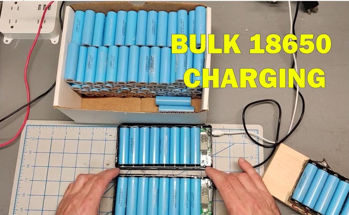 how to charge two 18650 batteries in parallel