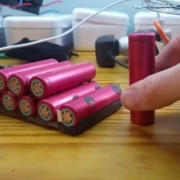 how to discharge a 18650 battery